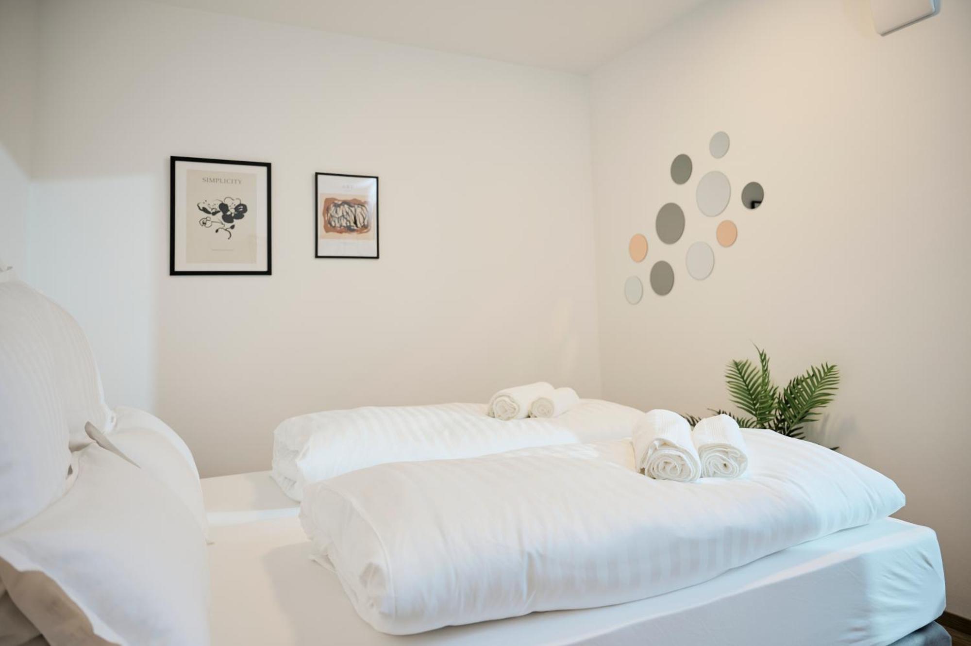Moderne Mit Highspeed-wlan Und Gratis-tiefgarage Ihr Perfekter Rueckzugsort Nahe Dem Zentrum Und Der Therme I Barrierearm *